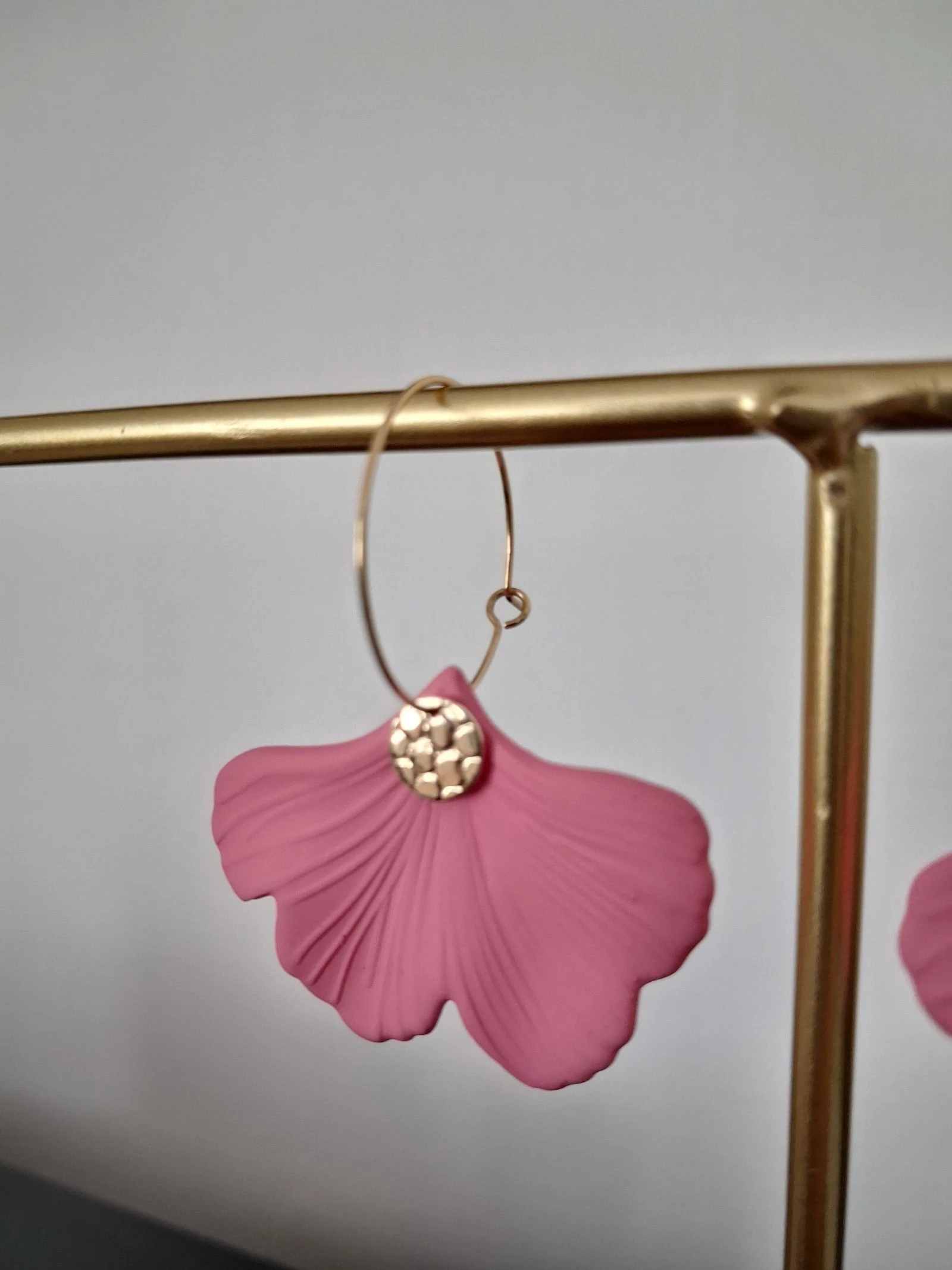 Pink earrings – photo 2